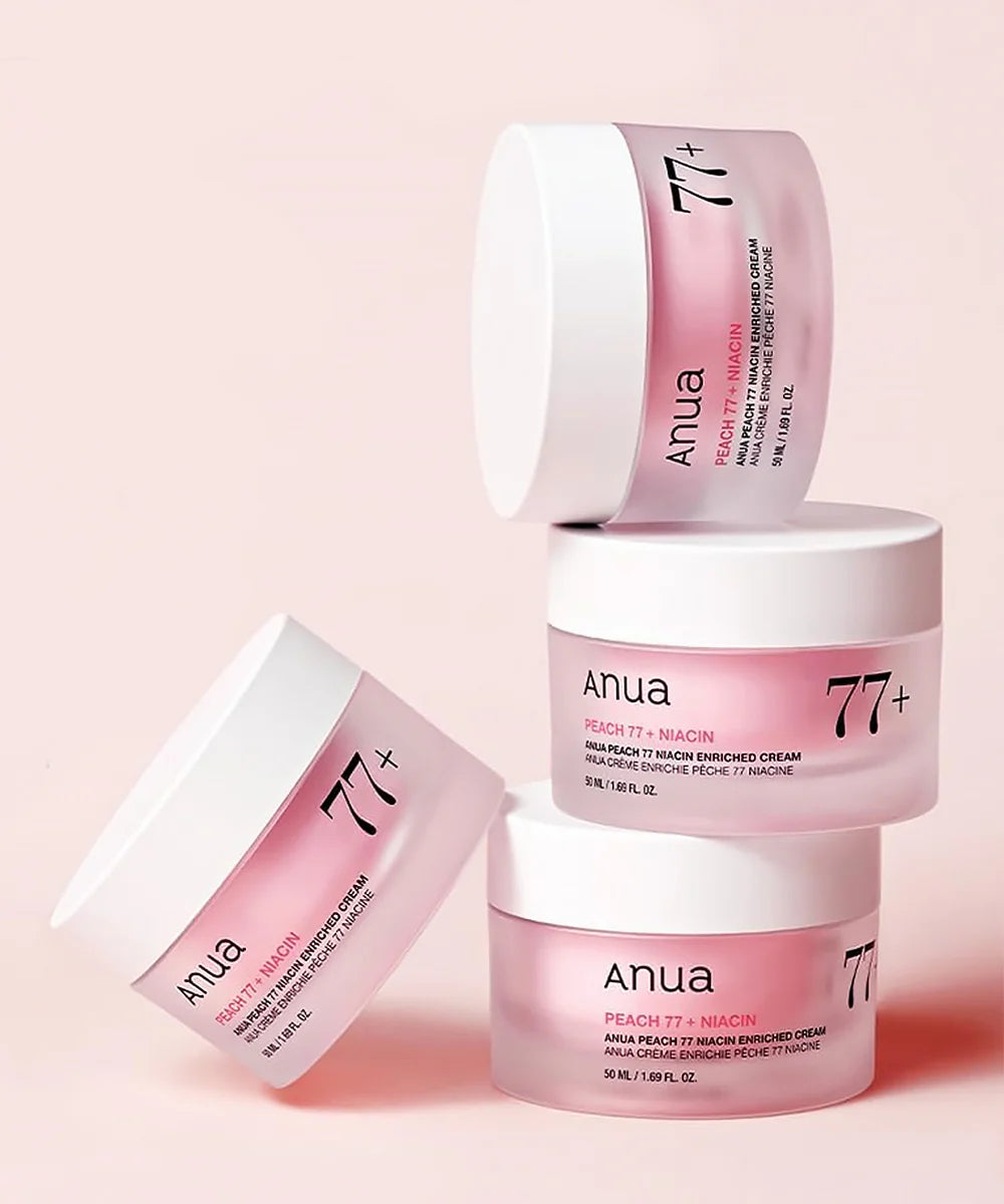 Anua Peach 77% Cream – nanos na obraz, vidno vlaženje in mehkoba kože