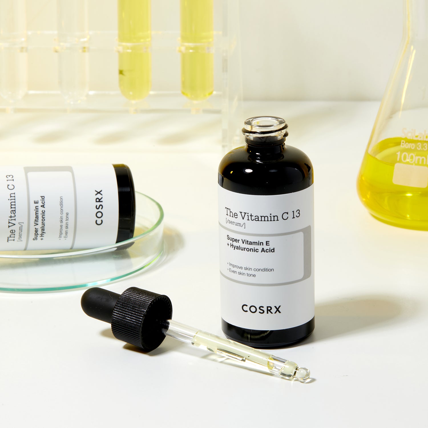 COSRX- serum za obraz z 13% vitaminom C za posvetlitev madežev 20ml